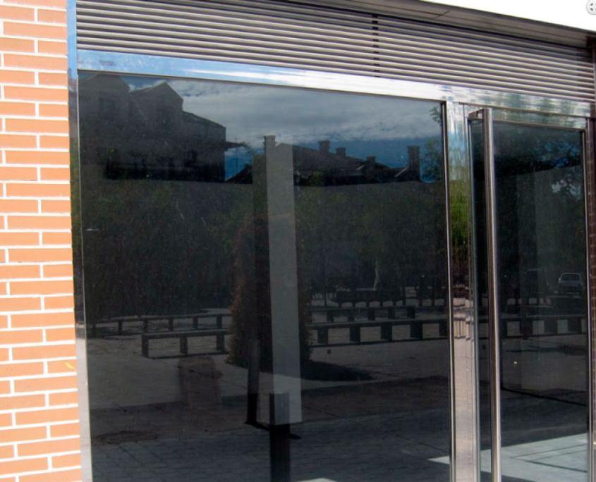 Instalación de escaparates en Sevilla